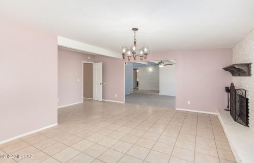 26 Evelyn Ave, Tucson AZ 85710-2641 exterior