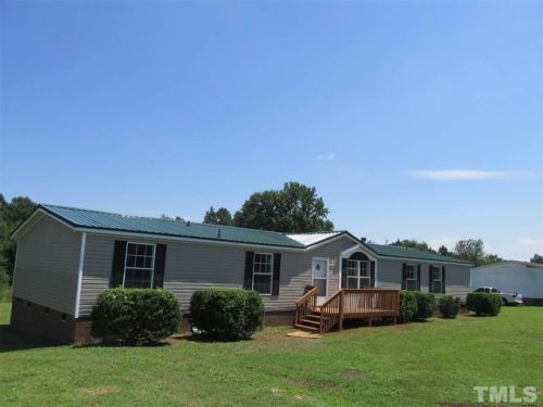 203 Yellow Belle Ct, Zebulon, NC 27597-6679