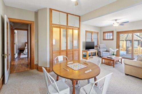 7328 Lloyd St, Milwaukee WI 53208-1207 exterior