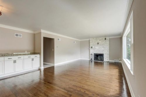 9332 Burleigh St, Milwaukee WI  53222-3550 exterior