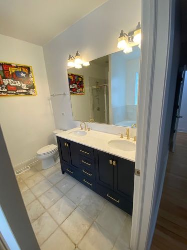 1500 Augusta Blvd, Chicago IL  60642-3948 exterior