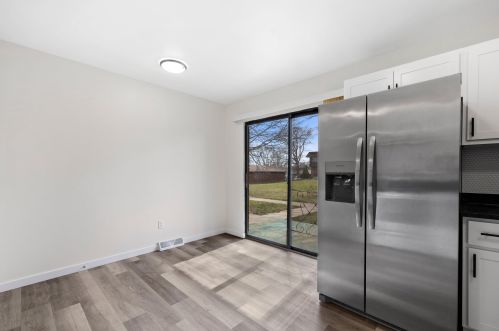 6280 Port Ave, Milwaukee WI  53223-4120 exterior