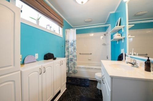 155 Dorchester St, Boston MA exterior