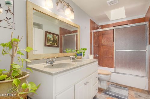 13824 11 Pl, Phoenix AZ 85040-3925 exterior