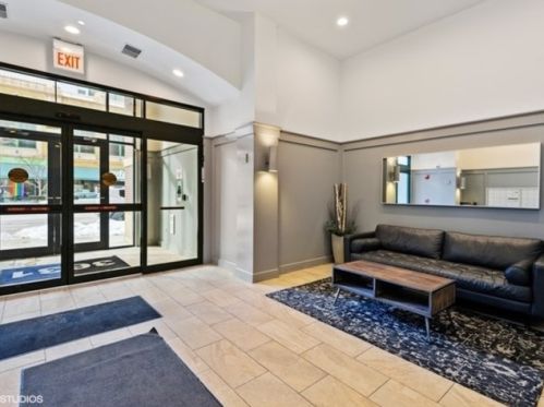 3631 Halsted St, Chicago, IL 60609-1625