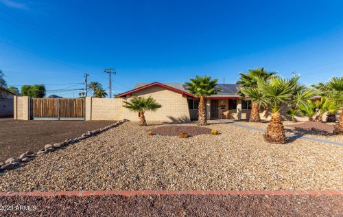 3146 Cholla St, Phoenix AZ 85029-3801 exterior