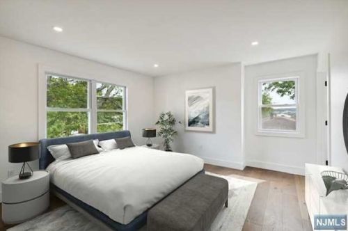 320 Lincoln Ave, Paterson NJ  07512-2128 exterior