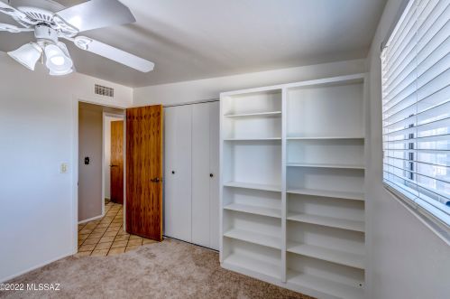 9360 Raleigh Dr, Tucson AZ 85704-3633 exterior