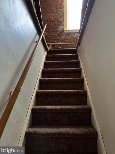 1403 Liberty St, Trenton NJ 08629-2214 exterior