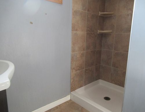 57 Surrey Rd, Springfield MA 01118-1143 exterior