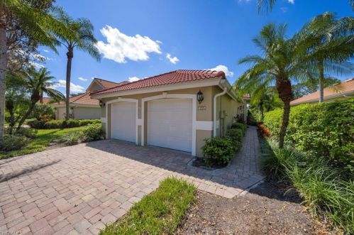 156 Napa Ridge Way, Naples, FL 34119-4633
