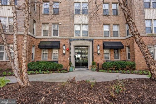 1314 Massachusetts Ave, Washington DC  20003-1539 exterior