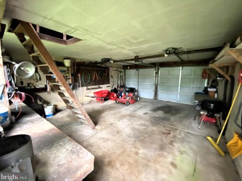 415 Richlandtown Pike, Quakertown PA 18951-4611 exterior