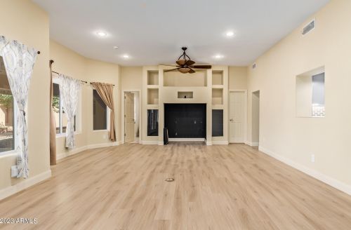 16402 40 Pl, Phoenix AZ 85050-8973 exterior