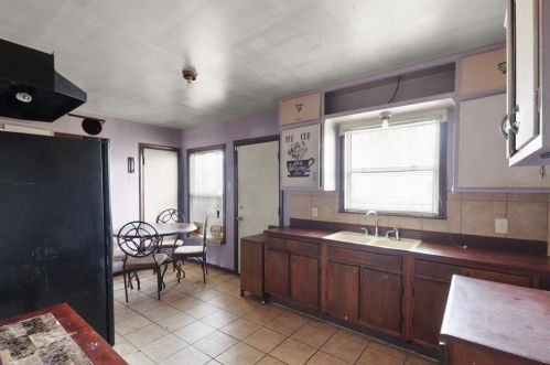 3111 51 St, Dallas TX 75216-7344 exterior