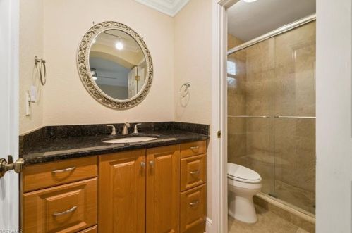 5341 Hickory Wood Dr, Naples FL 34119-1404 exterior