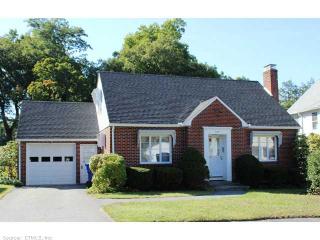 272 Hillside Ave, Torrington, CT 06790-5529