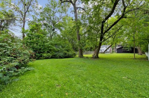 117 Maple Ave, Saint Louis MO 63138-3054 exterior