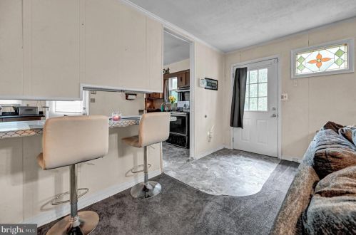 708 Glenview Ave, Glen Burnie MD 21061-3316 exterior