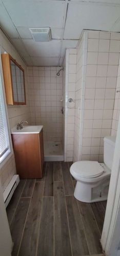 12 Elizabeth St, Worcester MA 01605-2951 exterior