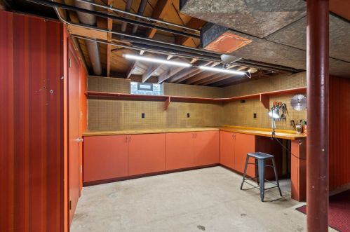 3521 Ohio Ave, Milwaukee WI 53207-2813 exterior