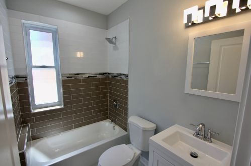 8620 Carpenter St, Chicago IL  60620-3311 exterior