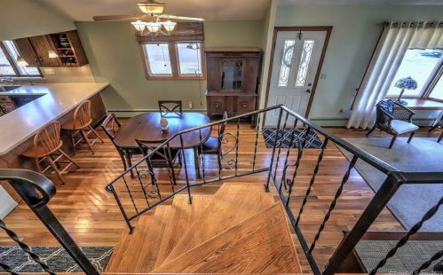 76 Boylston St, Milford CT 06461-2305 exterior