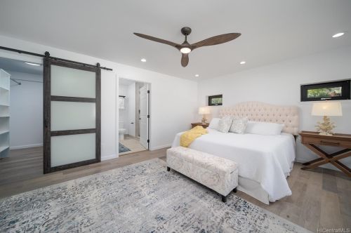 745 Hunakai St, Honolulu HI  96816-4942 exterior