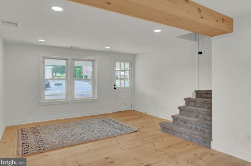 942 Grosstown Rd, Pottstown PA 19464-6123 exterior