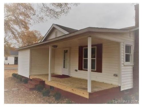 1401 Due West St, Kannapolis NC  28081-4175 exterior