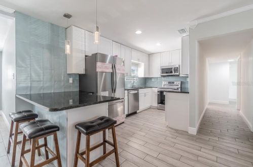 4722 Bay Ave, Tampa FL 33616-1070 exterior