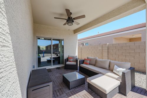 4022 81 Dr, Phoenix AZ 85043-1561 exterior