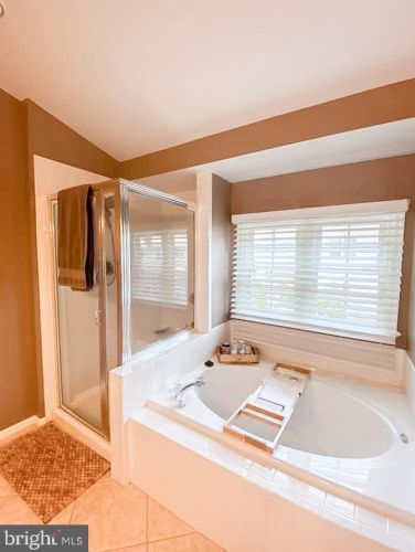 5817 Appleford Dr, Alexandria VA  22315-5625 exterior