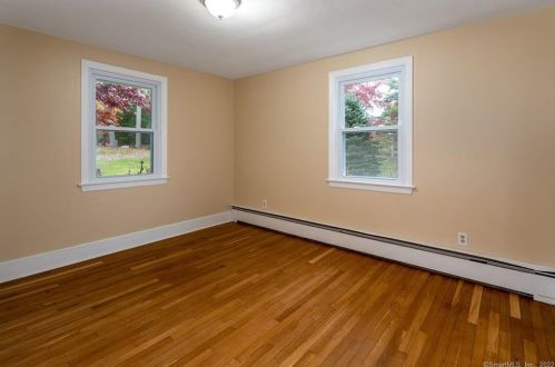 3 Geneva Rd, Norwalk CT 06850-2723 exterior