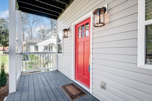 2880 Daws Ave, Atlanta, GA 30317-3410