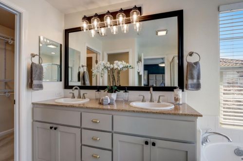 227 Vista Roma Way, San Jose CA 95136-4444 exterior