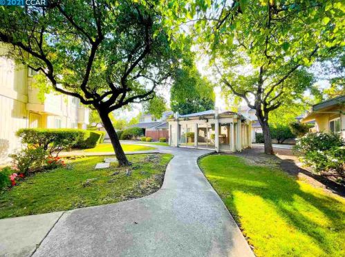 1725 Landana Ct, Concord CA exterior