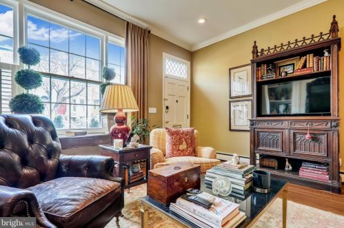 135 D St, Washington DC 20003-1809 exterior