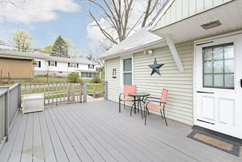 118 Warner Ave, Worcester, MA 01604-3154