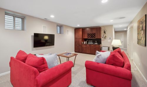 4008 Kolmar Ave, Chicago IL 60712-4703 exterior