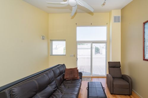 2826 Talman Ave, Chicago IL 60618-7828 exterior