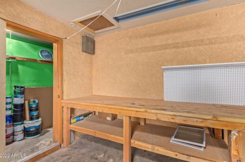 1829 Ardmore Dr, Phoenix AZ  85042-8038 exterior