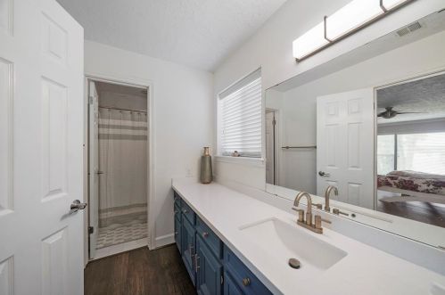 2811 Pne Arbor Dr, Montgomery TX 77356-5426 exterior