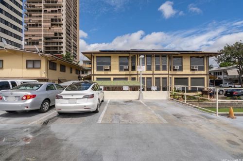 1571 Piikoi St, Honolulu HI  96822-4085 exterior