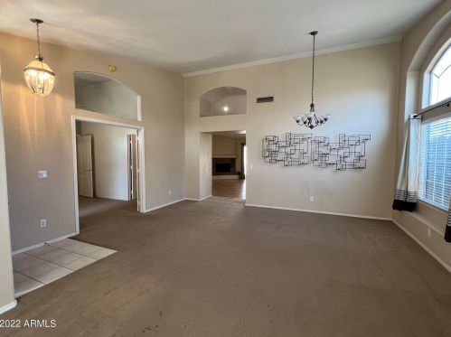 4820 Commonwealth Pl, Chandler AZ  85226-4862 exterior