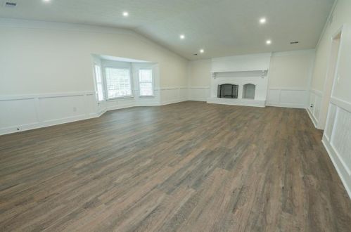 1246 Raintree Dr, Lithonia GA 30078-2122 exterior