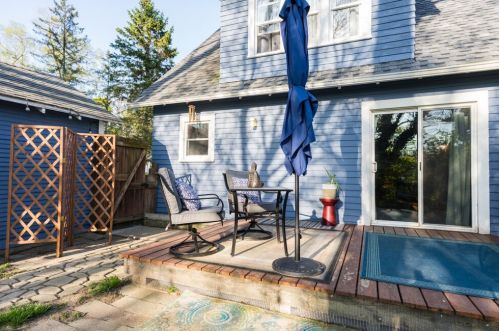 2824 Park St, Kalamazoo MI 49001-4276 exterior