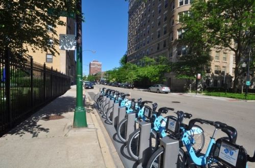 1755 55th St, Chicago IL 60615-5992 exterior