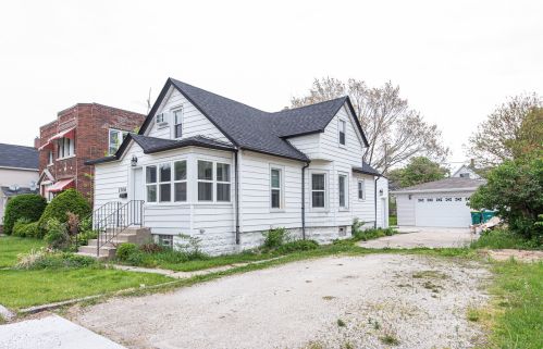 1106 Clement St, Joliet, IL 60435-4204