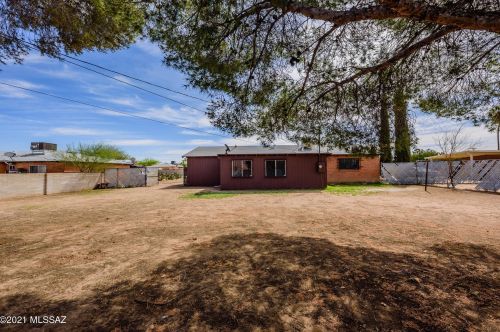 2402 Jefferson Ave, Tucson AZ  85711-6636 exterior